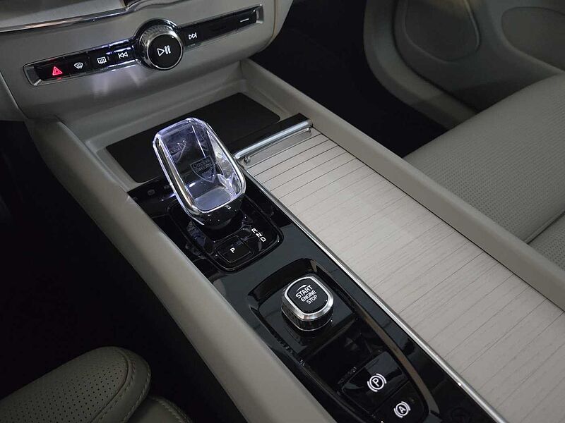 Volvo  Ultra, B5 AWD 가솔린