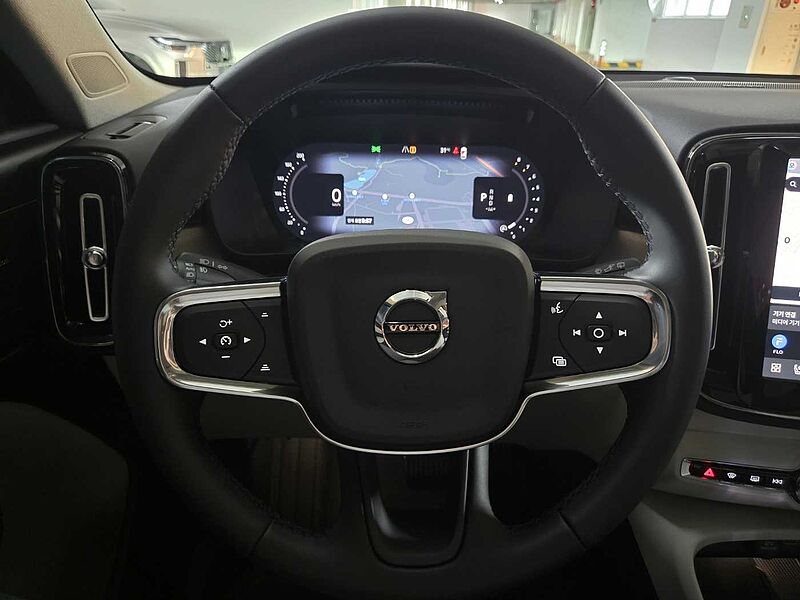 Volvo Ultra, B4 AWD 가솔린