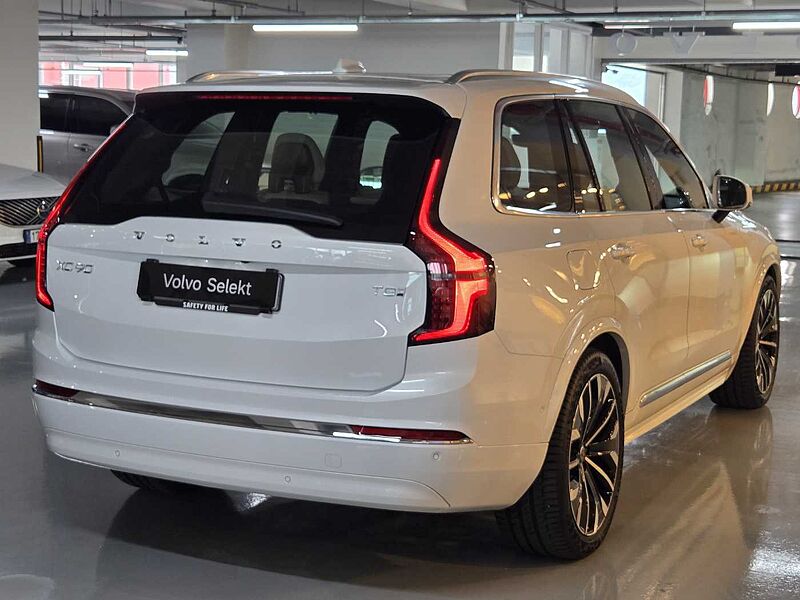 Volvo  Ultra, T8 AWD 플러그-인 하이브리드