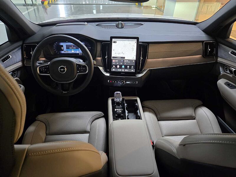 Volvo  Ultra, T8 AWD 플러그-인 하이브리드
