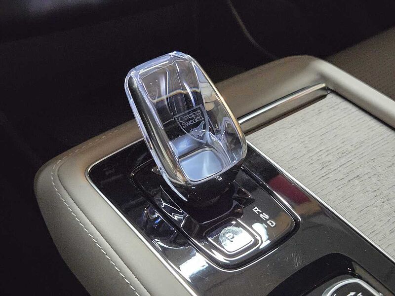 Volvo  Ultra, T8 AWD 플러그-인 하이브리드