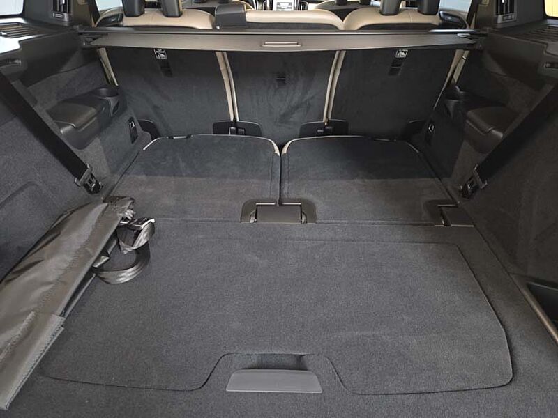 Volvo  Ultra, T8 AWD