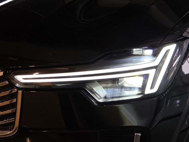Volvo  Ultra, T8 AWD