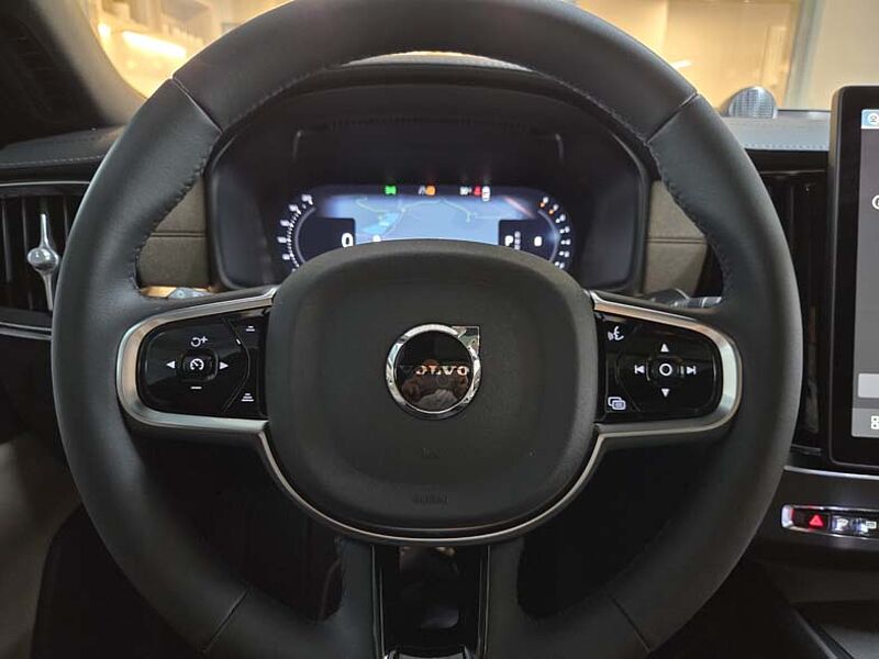 Volvo  Ultra, B5 마일드 하이브리드, 가솔린, 브라이트