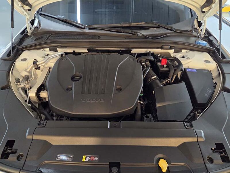 Volvo  Ultra, B5 마일드 하이브리드, 가솔린, 브라이트