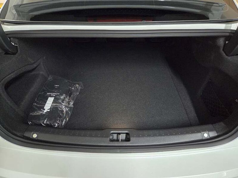 Volvo  Ultra, B5 마일드 하이브리드, 가솔린, 브라이트
