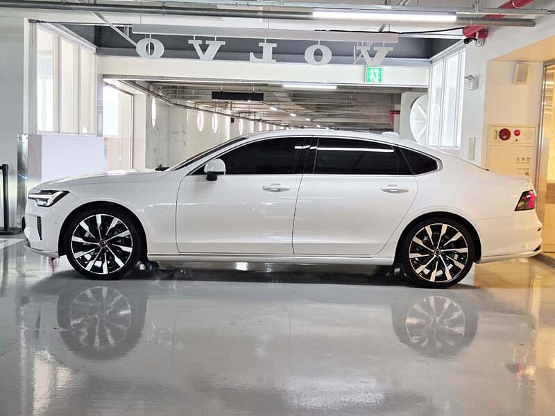 Volvo  Ultra, B5 마일드 하이브리드, 가솔린, 브라이트
