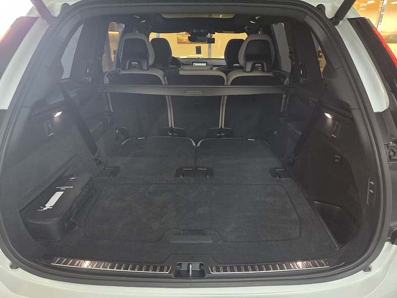 Volvo  Ultra, T8 AWD 플러그-인 하이브리드, 전기/가솔린, 브라이트, 7 좌석