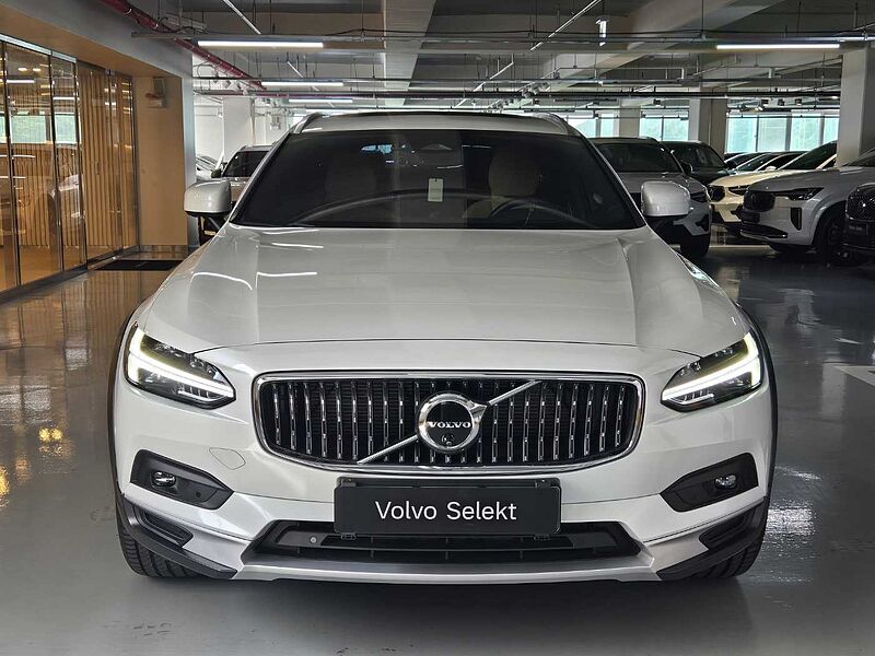 Volvo  Ultra, B5 AWD 가솔린