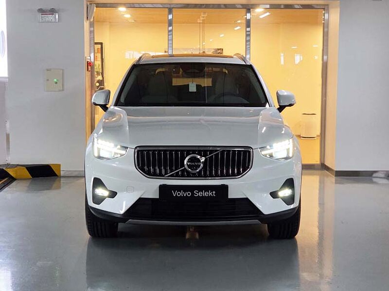 Volvo Ultra, B4 AWD