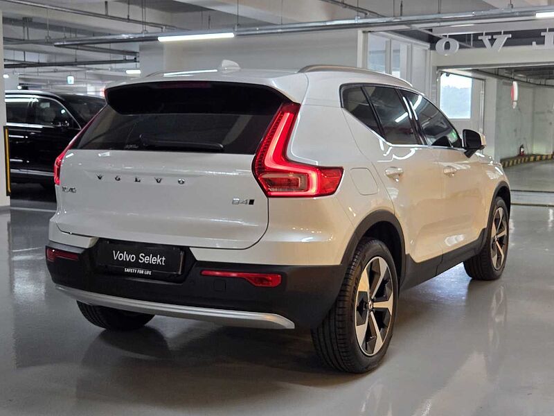 Volvo Ultra, B4 AWD 브라이트