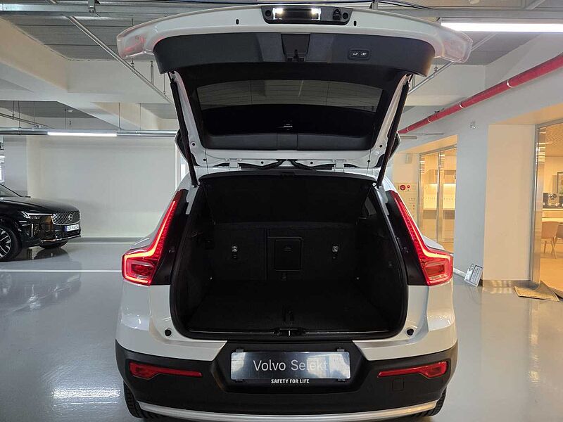 Volvo Ultra, B4 AWD 브라이트