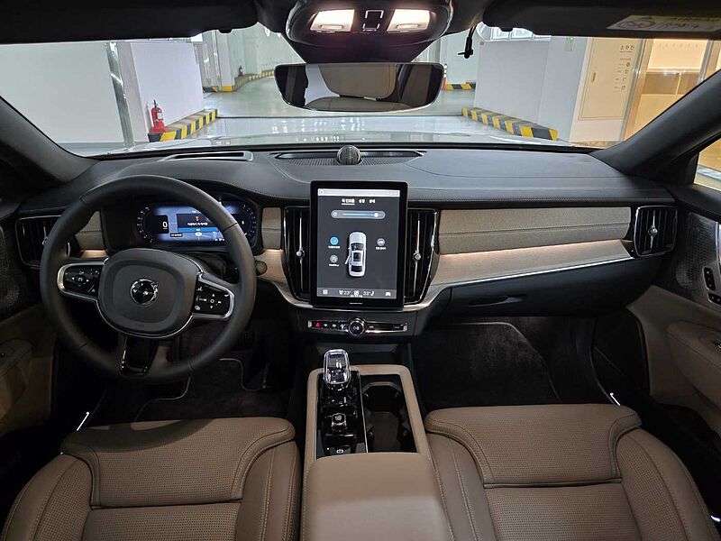Volvo  Ultra, B5  브라이트