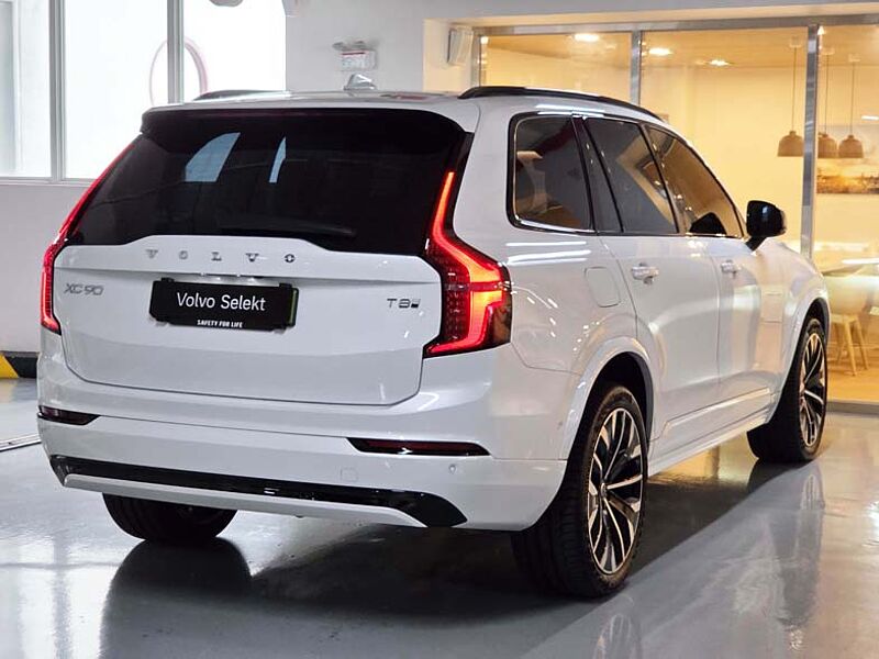 Volvo Ultra, T8 AWD