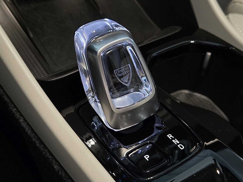 Volvo Ultra, B4 AWD 브라이트