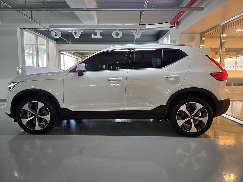 Volvo Ultra, B4 AWD 브라이트