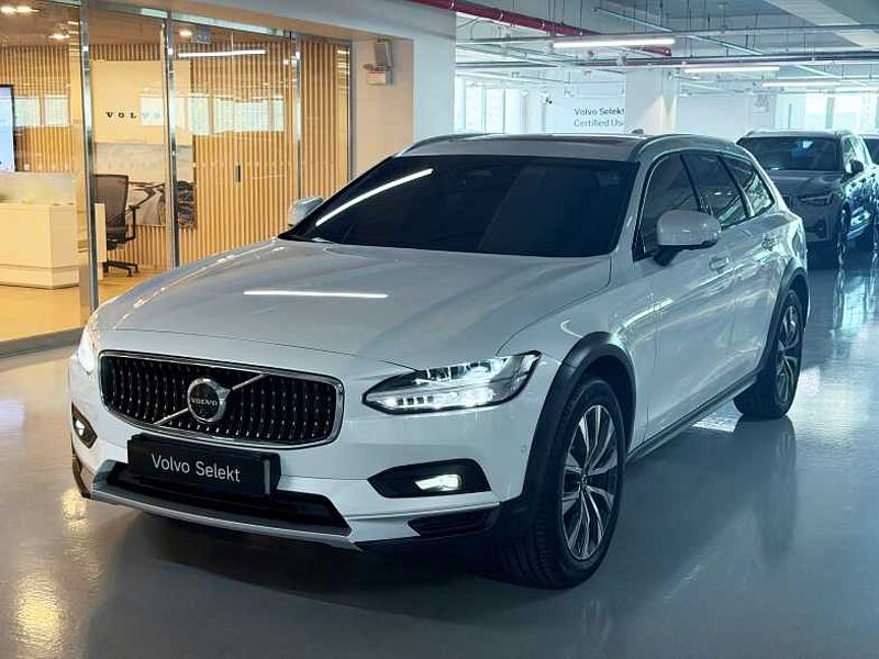 Volvo  Ultra, B5 AWD
